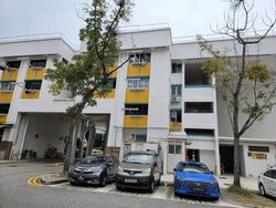 Tampines Street 23 (D18), Shop House #623017051